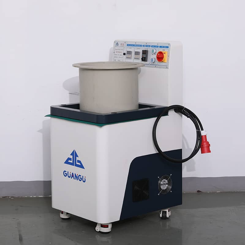 MilanSMALL MAGNETIC POLISHING MACHINE GG8520